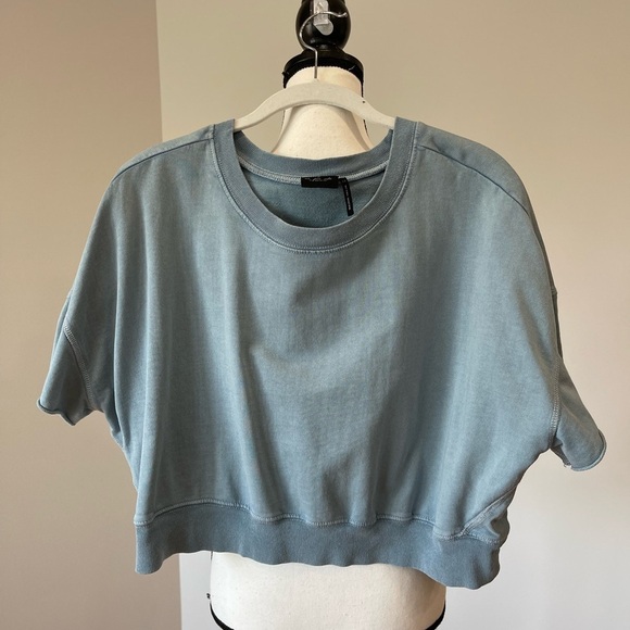 Out From Under Urban Outfitters size large boxy crop sweatshirt athleisure cozy - Picture 9 of 12
